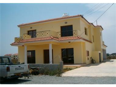 Detached House for sale in Dherinia (Famagusta)