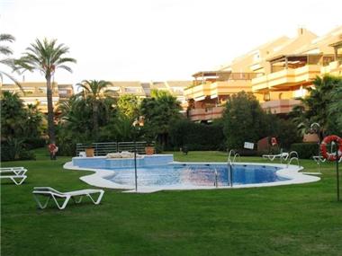 Apartment/Flat for sale in Puerto Banus (Andalucia)
