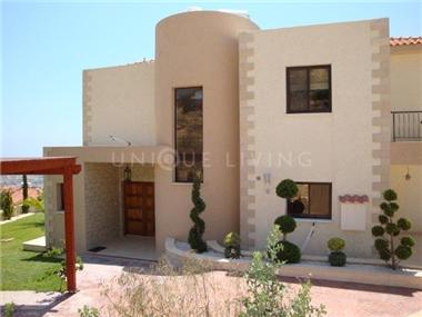 Townhouse for sale in Peyia (Paphos)
