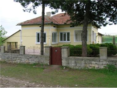 Townhouse for sale in Dobrich (Dobrich)