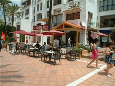 Commercial for sale in Puerto Banus (Andalucia)