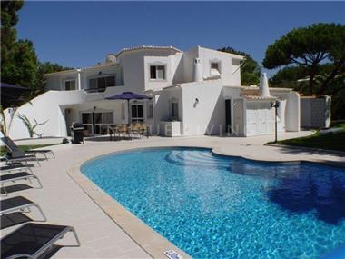 Townhouse for sale in Quinta do Lago (Faro)