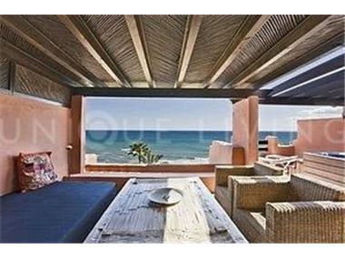 Penthouse for sale in Estepona (Andalucia)