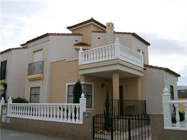 House/Villa for sale in Algorfa (Valencia)
