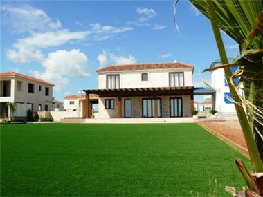 Detached Villa for sale in Ayia Thekla (Famagusta)