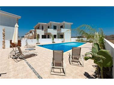 Terraced House for sale in Avgorou (Famagusta)