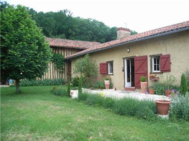 House/Villa for sale in Castelnau-Magnoac (Midi-Pyrenees)