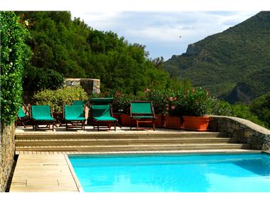 Apartment/Flat for sale in Castelbianco (Liguria)