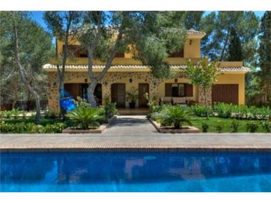 Villa for sale in Pinar de Campoverde (Murcia)