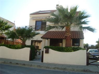 Townhouse for sale in Dhekelia Cantonment (Larnaca)