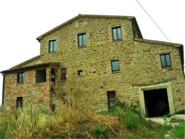 House/Villa for sale in Gualdo (The Marches)