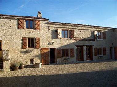 House/Villa for sale in Mansle (Poitou-Charentes)