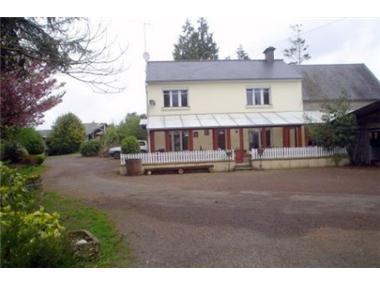 House/Villa for sale in Ger (Basse-Normandie)