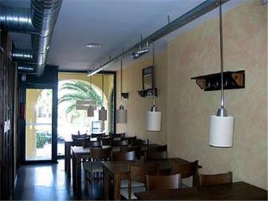 Commercial for sale in La Duquesa (Andalucia)