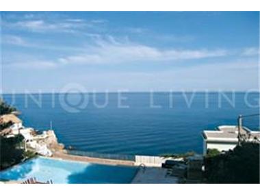 House/Villa for sale in Antibes (Provence-Alpes-Cote d'Azur)