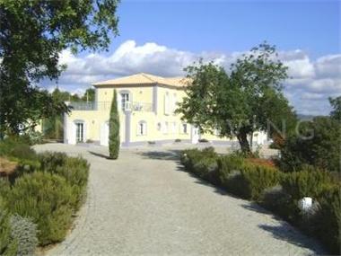 House/Villa for sale in Tavira (Faro)