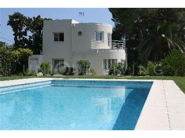 House/Villa for sale in Antibes (Provence-Alpes-Cote d'Azur)
