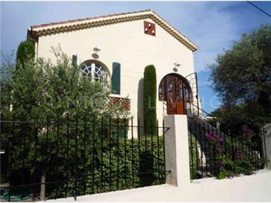 House/Villa for sale in Antibes (Provence-Alpes-Cote d'Azur)