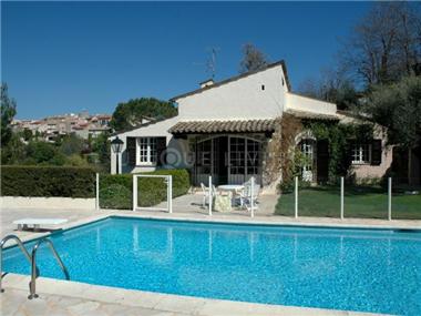 House/Villa for sale in Mougins (Provence-Alpes-Cote d'Azur)