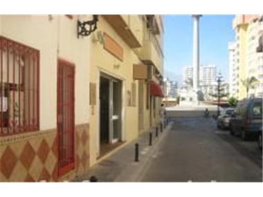 Commercial for sale in Los Boliches (Andalucia)