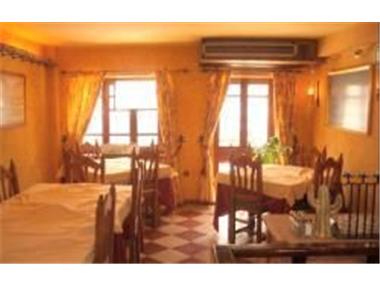Commercial for sale in Fuengirola (Andalucia)
