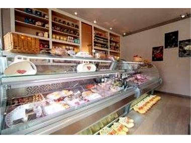 Commercial for sale in Fuengirola (Andalucia)