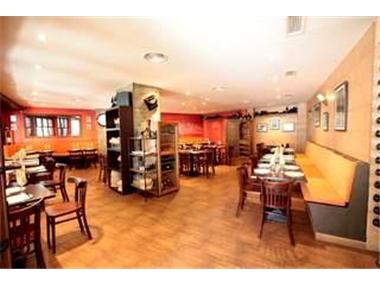 Commercial for sale in Marbella (Andalucia)