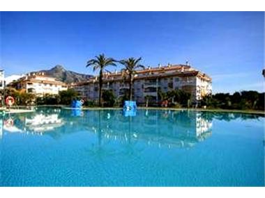 Apartment/Flat for sale in Puerto Banus (Andalucia)