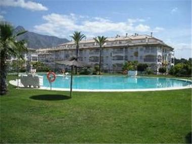 Apartment/Flat for sale in Puerto Banus (Andalucia)