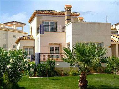 House/Villa for sale in Algorfa (Valencia)