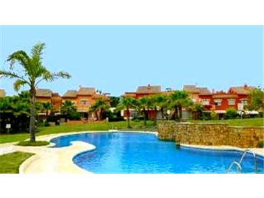 Townhouse for sale in Estepona (Andalucia)