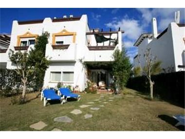 Townhouse for sale in Estepona (Andalucia)