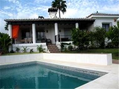 House/Villa for sale in Estepona (Andalucia)