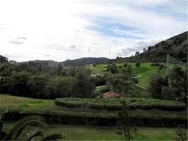 Penthouse for sale in Benahavis (Andalucia)