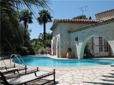 House/Villa for sale in Grasse (Provence-Alpes-Cote d'Azur)