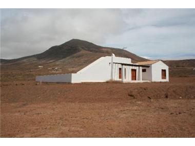 Villa for sale in Tetir (Canary Islands)
