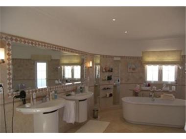 House/Villa for sale in Praia da Rocha (Faro)