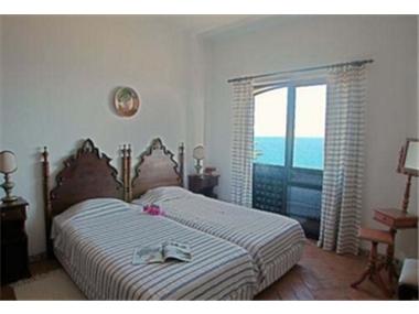 Apartment/Flat for sale in Carvoeiro (Faro)