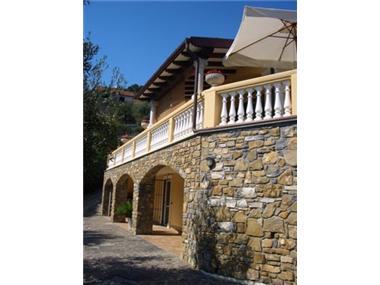 House/Villa for sale in Cipressa (Liguria)