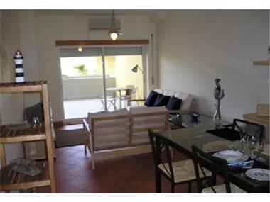 Apartment/Flat for sale in Meia Praia (Faro)