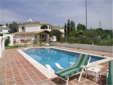 Commercial for sale in San Pedro de Alcantara (Andalucia)