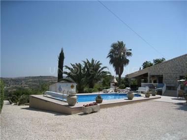Bungalow for sale in Paphos (Paphos)