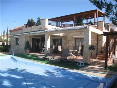 Bungalow for sale in Paphos (Paphos)