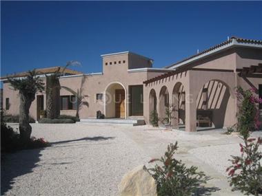 House/Villa for sale in Paphos (Paphos)