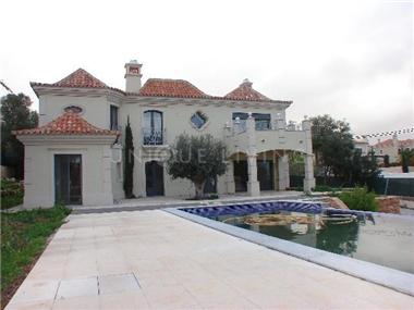 House/Villa for sale in Almancil (Faro)