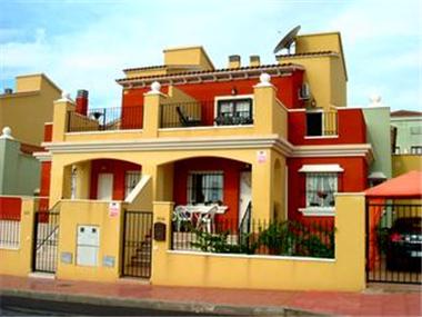 Townhouse for sale in La Mata (Valencia)