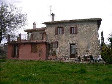 House/Villa for sale in Rieti (Regione Lazio)