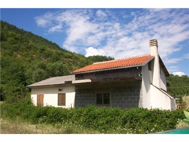 House/Villa for sale in L'Aquila (Regione Abruzzo)