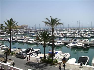 Apartment/Flat for sale in La Duquesa (Andalucia)