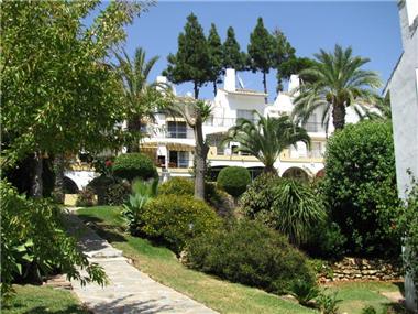 Townhouse for sale in Calahonda (Andalucia)